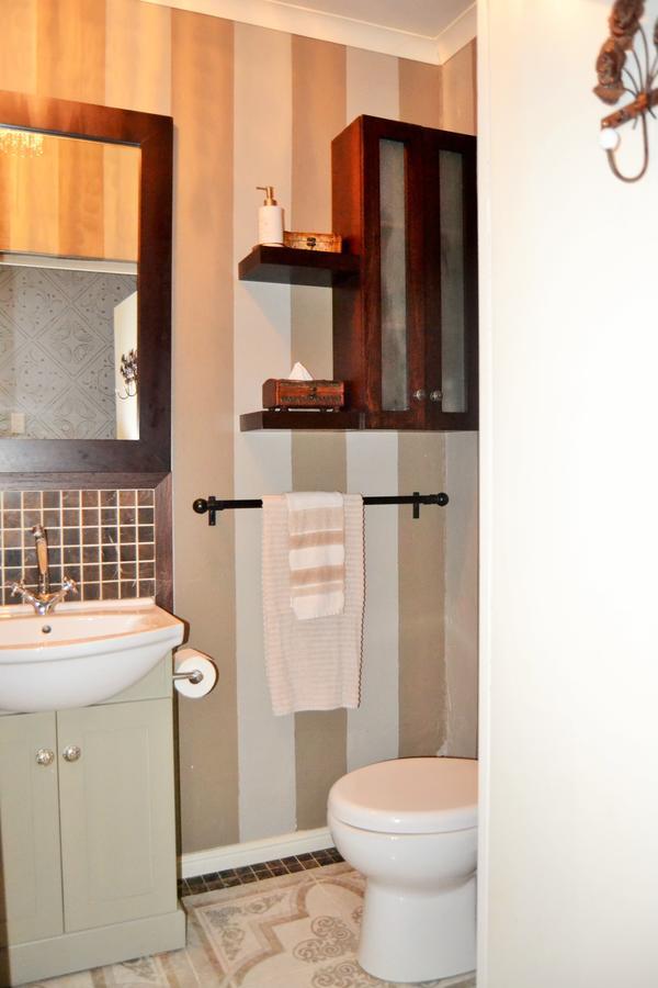 Versailles Self-Catering Wellington Buitenkant foto